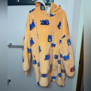 The Oodie Orange/Cat Print